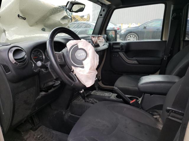 1C4BJWDG4JL888574 - 2018 JEEP WRANGLER U SPORT Світло-коричневий фото 7