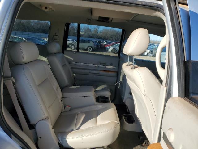 1A8HW58287F512075 - 2007 CHRYSLER ASPEN LIMITED 银色 照片 11