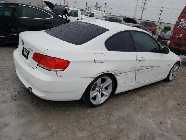 WBAWB7C59AP049403 - 2010 BMW 335 I WHITE photo 3