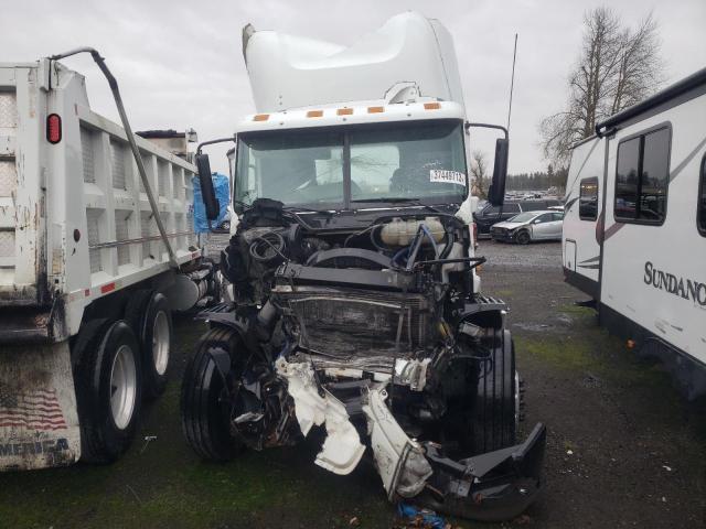 3ALXA7007GDGX7334 - 2016 FREIGHTLINER CONVENTION COLUMBIA WHITE photo 9