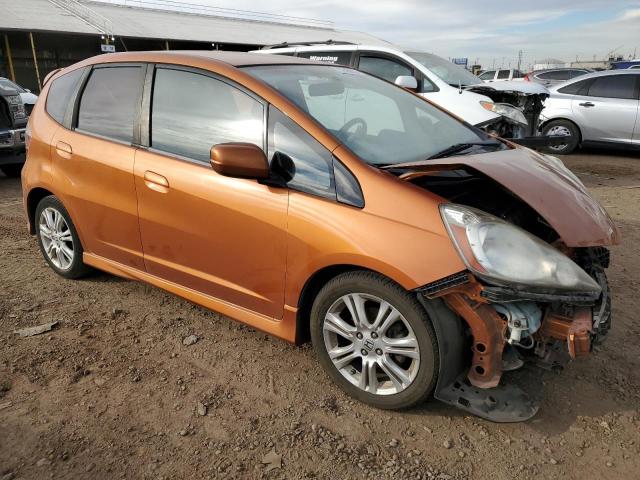 JHMGE8H43AS007826 - 2010 HONDA FIT SPORT ORANGE photo 4