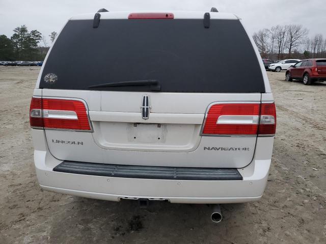 5LMJJ2J50AEJ00538 - 2010 LINCOLN NAVIGATOR WHITE photo 6