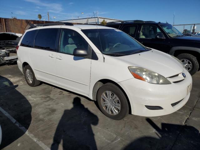 5TDZK23C48S219023 - 2008 TOYOTA SIENNA CE WHITE photo 4