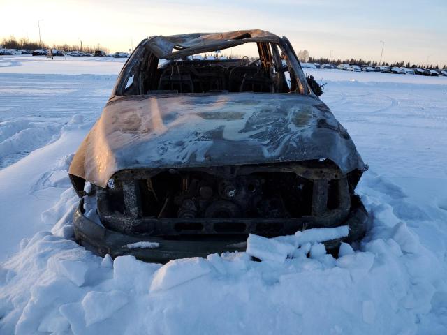 3C63R3DL5JG310786 - 2018 RAM 3500 SLT MAROON photo 5