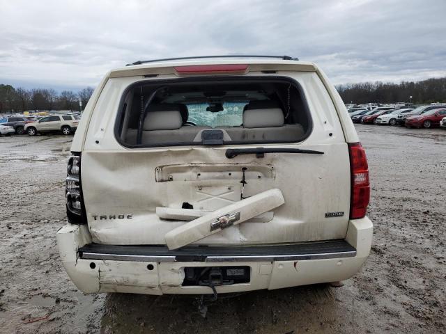 1GNFK33079R257268 - 2009 CHEVROLET TAHOE K1500 LTZ WHITE photo 6