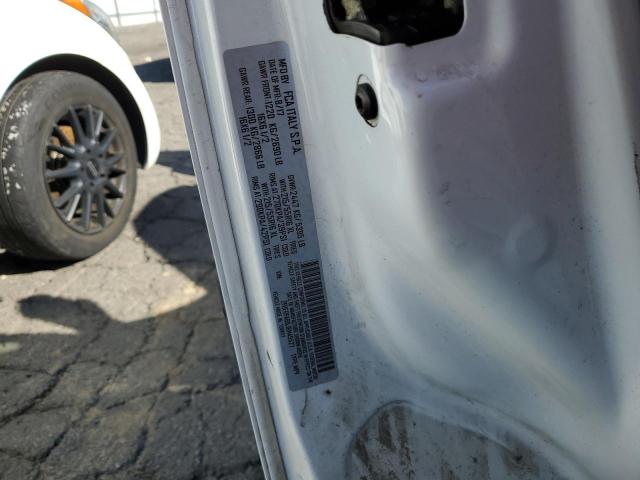 ZFBERFAB0J6H45527 - 2018 RAM PROMASTER 白色 照片 12