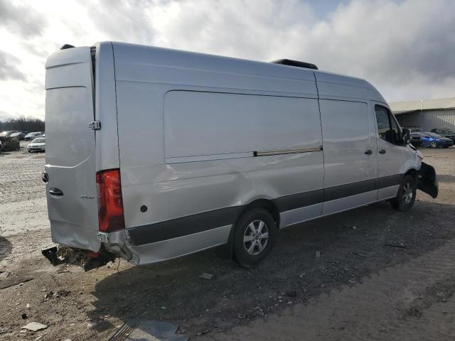 W1Y4EDHY7MT078215 - 2021 MERCEDES-BENZ SPRINTER 2500 SILVER photo 3