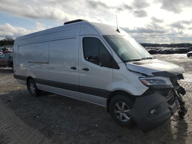 W1Y4EDHY7MT078215 - 2021 MERCEDES-BENZ SPRINTER 2500 SILVER photo 4