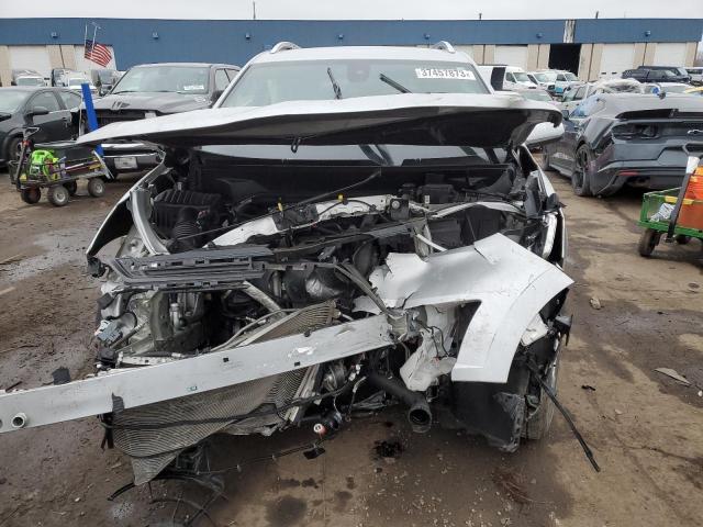 3GNAXVEV1JS586467 - 2018 CHEVROLET EQUINOX PREMIER SILVER photo 5