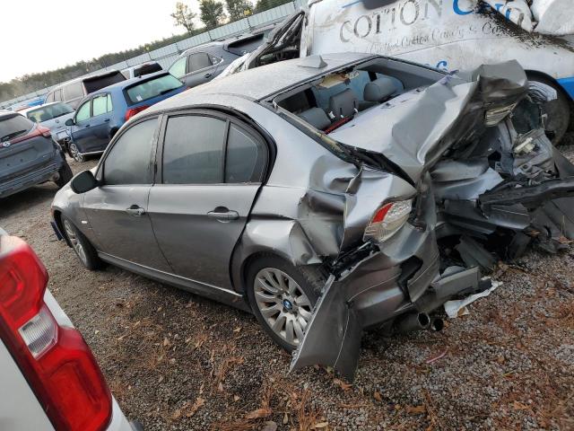 WBAPH77599NM28776 - 2009 BMW 328 I GRAY photo 2