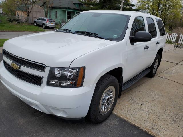 1GNSK2E00CR283496 - 2012 CHEVROLET TAHOE SPECIAL  photo 2