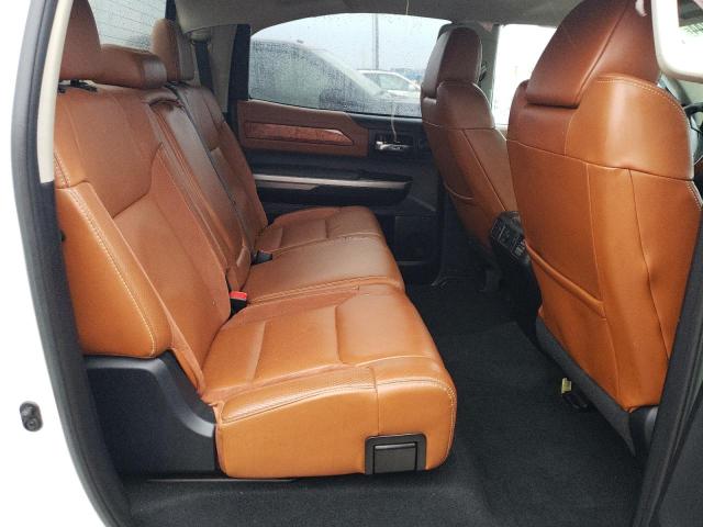 5TFAW5F17EX327266 - 2014 TOYOTA TUNDRA CREWMAX PLATINUM 白色 照片 10