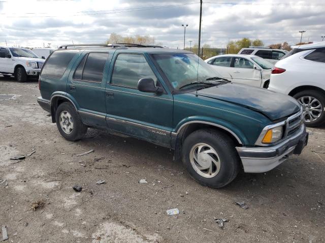 1GNDT13W2V2114499 - 1997 CHEVROLET BLAZER GREEN photo 4