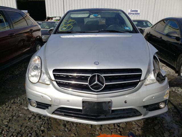 4JGCB6FE2AA111346 - 2010 MERCEDES-BENZ R 350 4MATIC GRAY photo 11