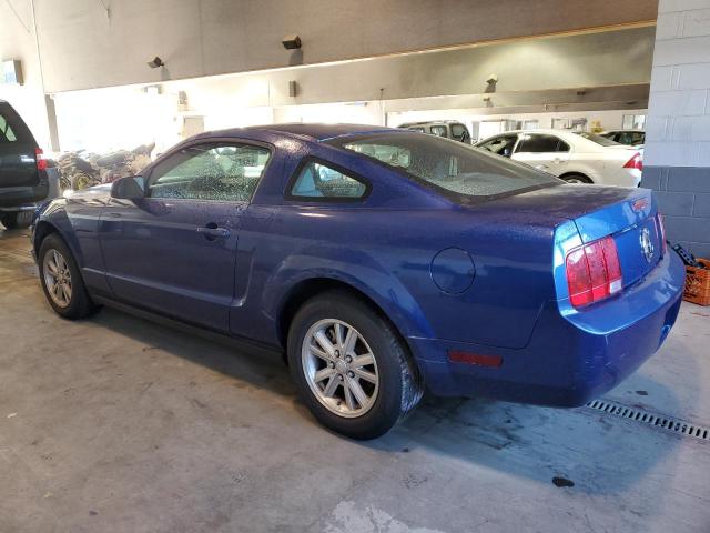 1ZVHT80N085117075 - 2008 FORD MUSTANG BLUE photo 2