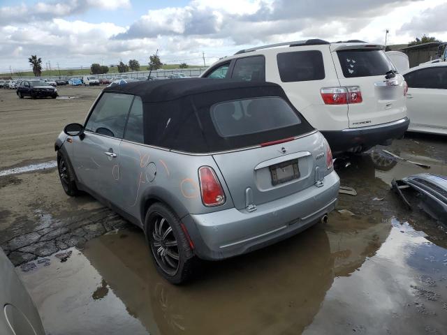 WMWRF33576TG16185 - 2006 MINI COOPER SILVER photo 2