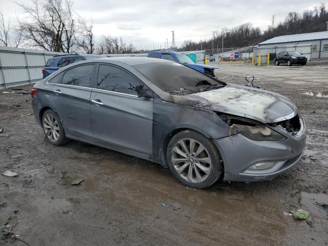 5NPEC4AC8DH674032 - 2013 HYUNDAI SONATA SE GRAY photo 4