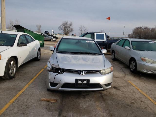 2HGFG12628H501882 - 2008 HONDA CIVIC LX SILVER photo 5