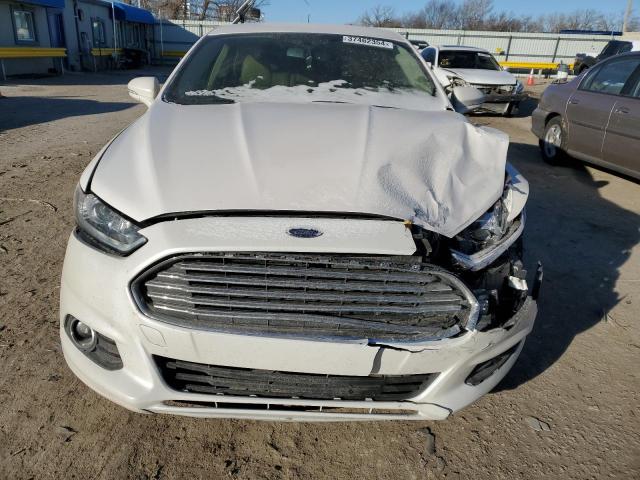 3FA6P0HDXER329153 - 2014 FORD FUSION SE WHITE photo 5