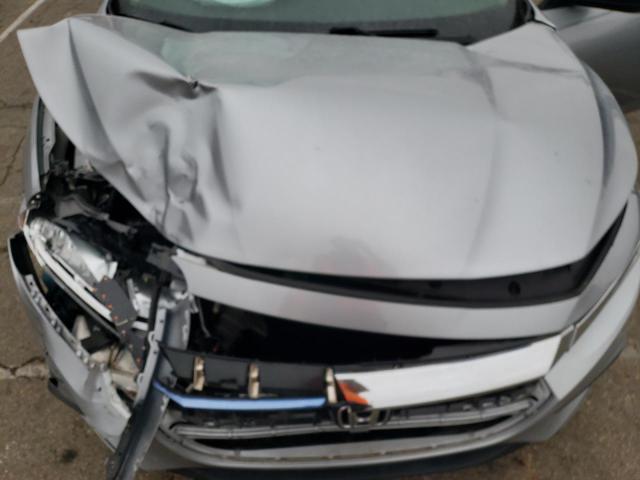 19XZE4F50KE006488 - 2019 HONDA INSIGHT EX SILVER photo 11