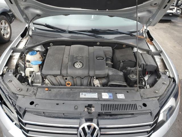 1VWAP7A32CC043241 - 2012 VOLKSWAGEN PASSAT S SILVER photo 11