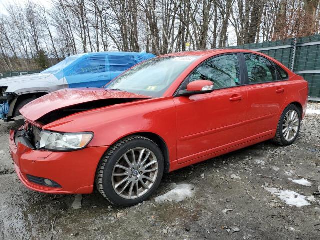 YV1382MS0A2492848 - 2010 VOLVO S40 2.4I RED photo 1