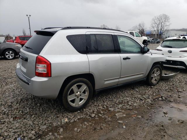 1J4NT1FB0AD676982 - 2010 JEEP COMPASS SPORT SILVER photo 3