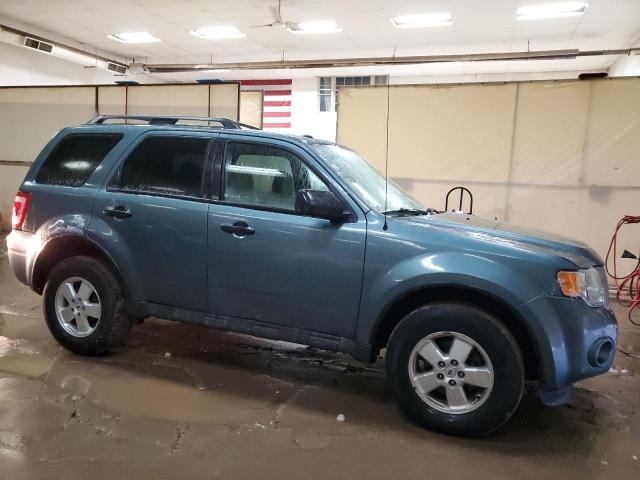 1FMCU9D7XCKA67934 - 2012 FORD ESCAPE XLT BLUE photo 4