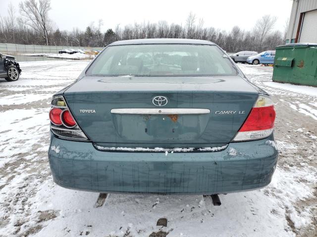 4T1BE32KX5U067100 - 2005 TOYOTA CAMRY LE GREEN photo 6