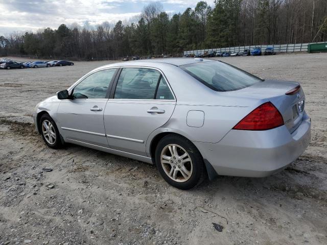 1HGCM56807A149297 - 2007 HONDA ACCORD EX SILVER photo 2