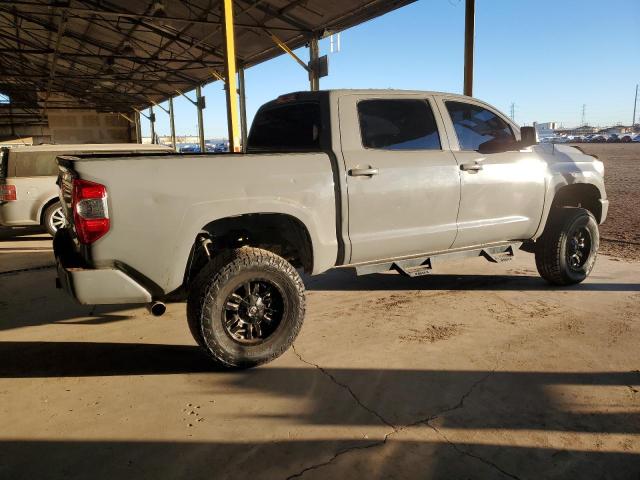 5TFGY5F15EX152634 - 2014 TOYOTA TUNDRA CREWMAX PLATINUM GRAY photo 3