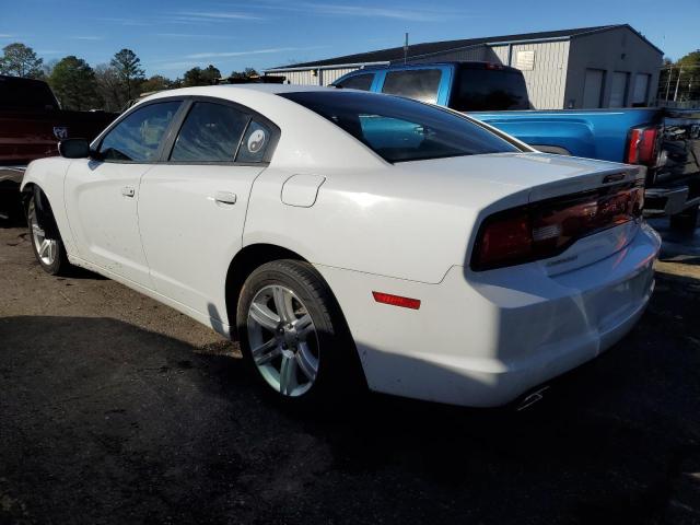 2B3CL3CG9BH605875 - 2011 DODGE CHARGER WHITE photo 2