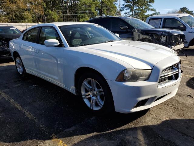 2B3CL3CG9BH605875 - 2011 DODGE CHARGER WHITE photo 4