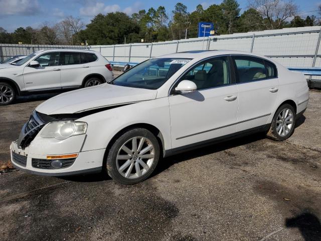 2010 VOLKSWAGEN PASSAT KOMFORT, 