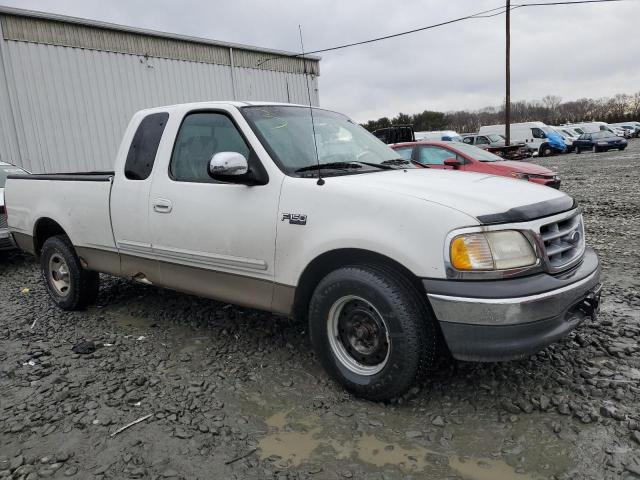 1FTZX17211NB02136 - 2001 FORD F150 WHITE photo 4