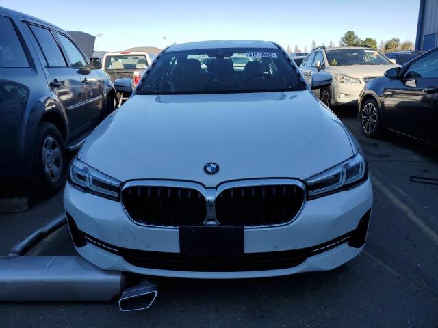 WBA53BJ07MWX12450 - 2021 BMW 540 I WHITE photo 5