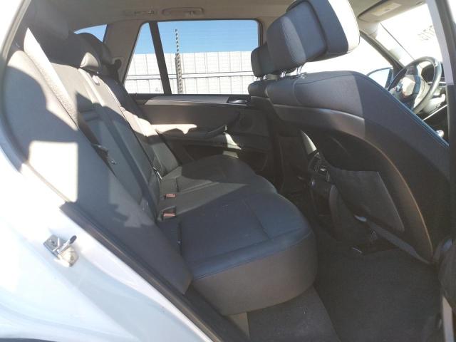 5UXZV4C57CL752786 - 2012 BMW X5 XDRIVE35I WHITE photo 11