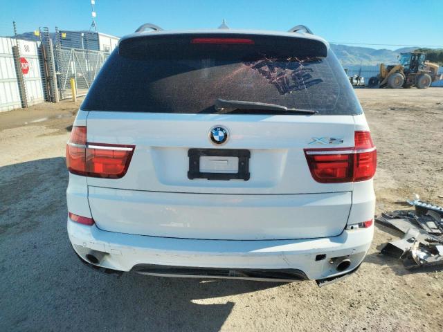 5UXZV4C57CL752786 - 2012 BMW X5 XDRIVE35I WHITE photo 6