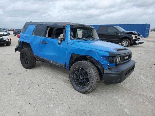 JTEBU11F670013041 - 2007 TOYOTA FJ CRUISER BLUE photo 4