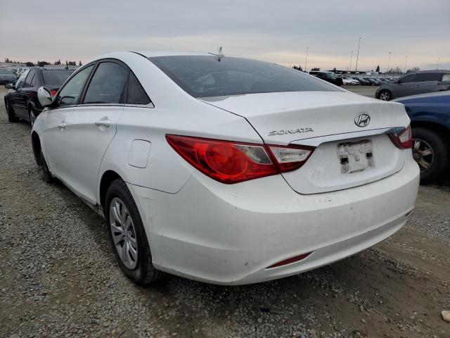 5NPEB4AC8DH564570 - 2013 HYUNDAI SONATA GLS WHITE photo 2