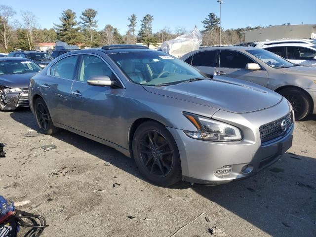 1N4AA51E29C815830 - 2009 NISSAN MAXIMA S SILVER photo 4