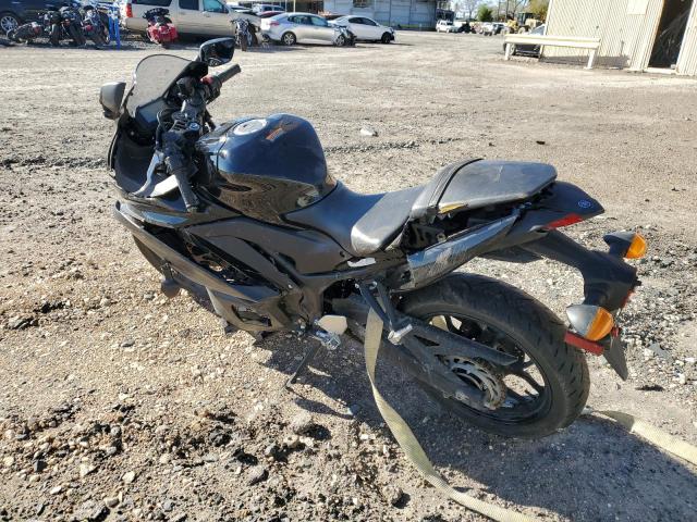 MH3RH18Y1PK011511 - 2023 YAMAHA YZFR3 A BLACK photo 3