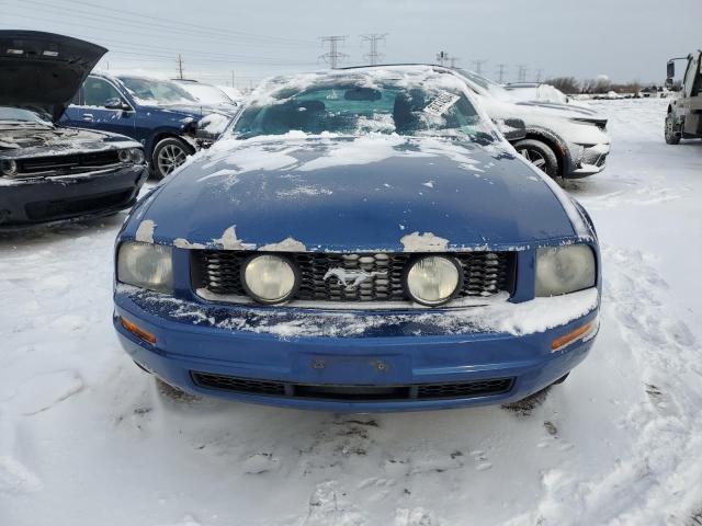 1ZVFT80N665232316 - 2006 FORD MUSTANG BLUE photo 5