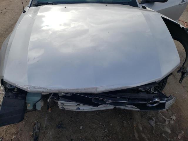 1ZVFT80N375232467 - 2007 FORD MUSTANG SILVER photo 11