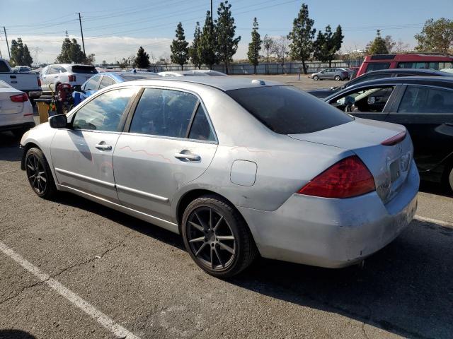 1HGCM66526A006152 - 2006 HONDA ACCORD EX SILVER photo 2