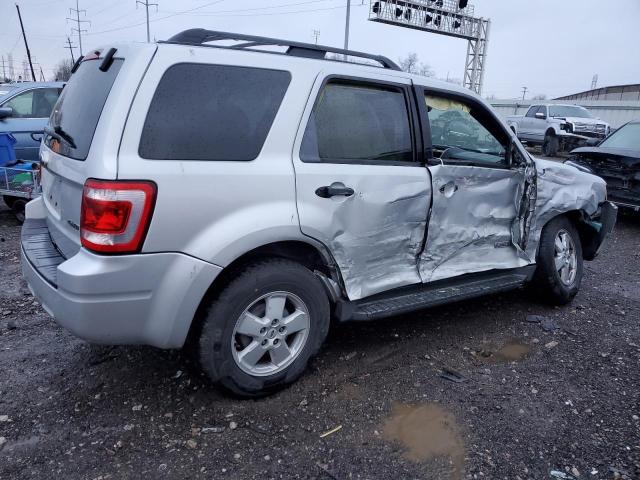 1FMCU93Z58KC17569 - 2008 FORD ESCAPE XLT SILVER photo 3