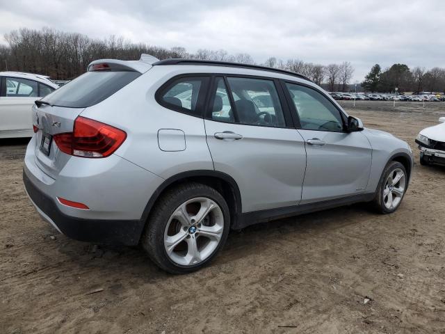 WBAVM5C54FVV94101 - 2015 BMW X1 XDRIVE35I SILVER photo 3