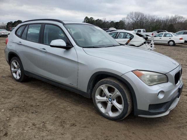 WBAVM5C54FVV94101 - 2015 BMW X1 XDRIVE35I SILVER photo 4