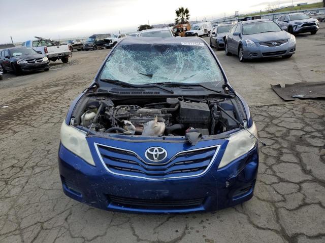 4T4BF3EK0BR104472 - 2011 TOYOTA CAMRY BASE BLUE photo 5