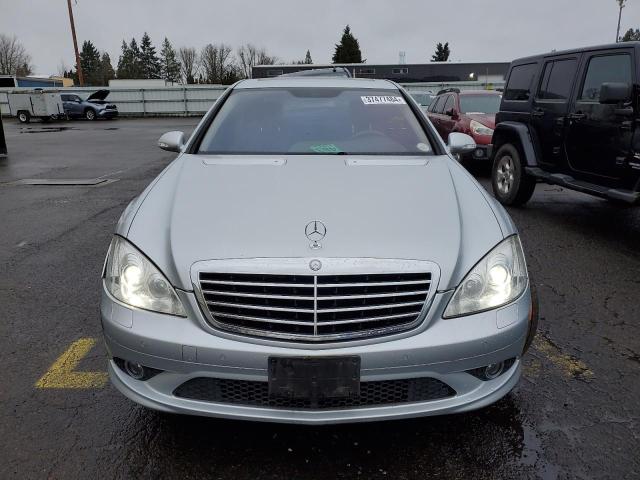 WDDNG71X97A045468 - 2007 MERCEDES-BENZ S 550 SILVER photo 5